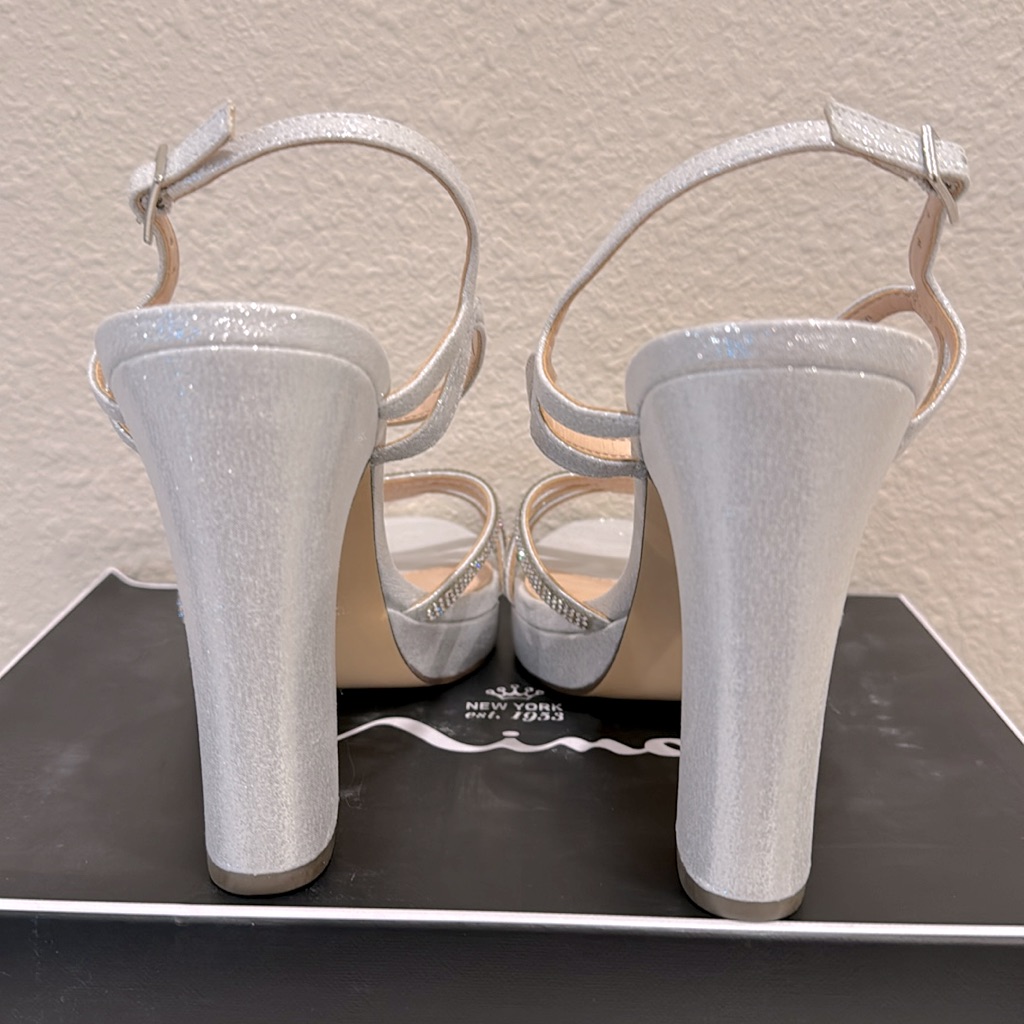 Nina Saralyn Silver Platino Platform Block Heel Evening Sandals (Size 10w) — image 5 of 8